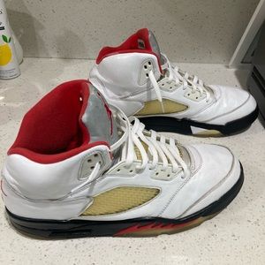 Air Jordan Retro 5, Fire Red (Size 15)